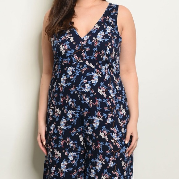 CLEARANCE ‼️NAVY FLORAL PLUS SIZE- JUMPSUIT - Picture 2 of 3